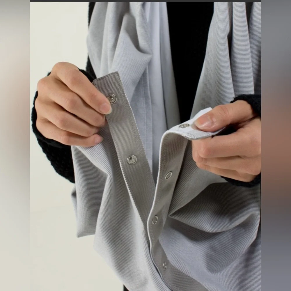 Lululemon🍋 Vinyasa Scarf Rulu Wee Stripe White Heathered Grey/White Stripe - Picture 3 of 15